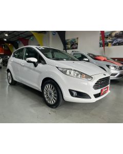 FORD/NEW FIESTA TITANIUM